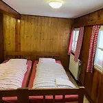 Πανσιόν Benatecka 3*