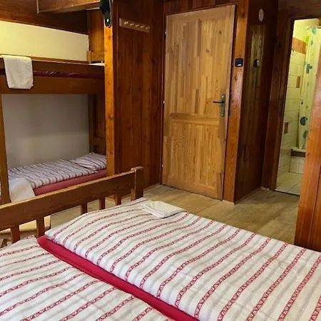 Benatecka 3*