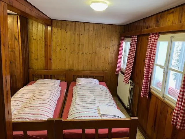 Guest house Benatecka 3*
