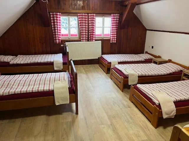 Benatecka Gæstehus 3*