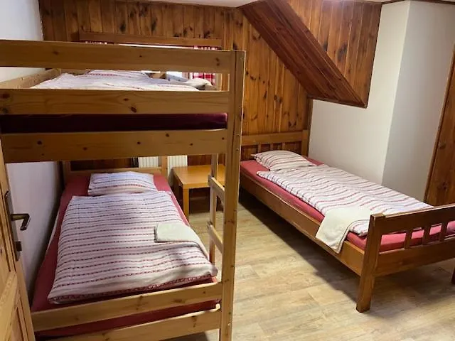 Guest house Benatecka